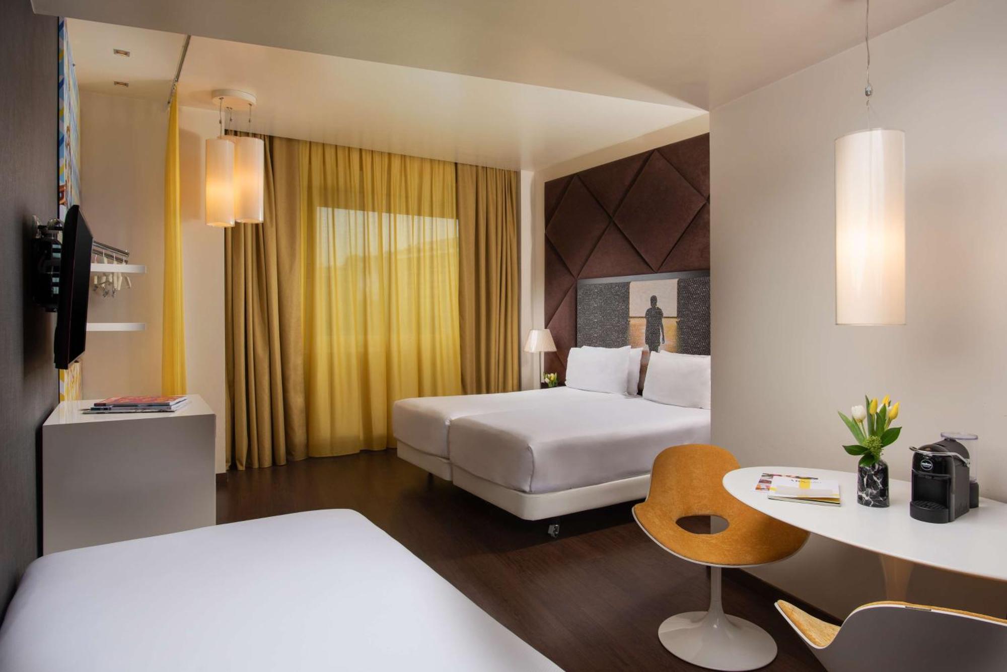 Nhow Friends and Family Room (3 Adults)